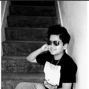 Meet your Posher, Taco